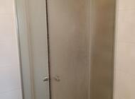 Grajewo ogłoszenia: Sprzedam kabinę prysznicową 80  kabina jest w stanie dobrym, ze... - zdjęcie