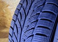 Grajewo ogłoszenia: Sprzedam komplet opon zimowych 205/60/15. Stan bardzo dobry rok... - zdjęcie