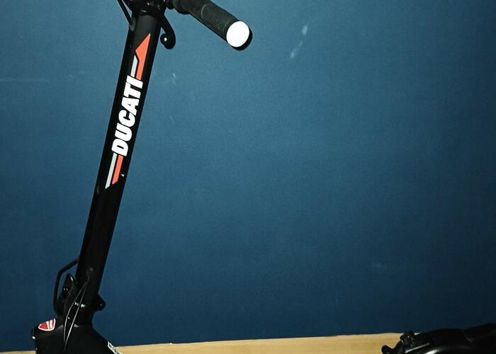 Grajewo ogłoszenia: Witam serdecznie mam na sprzedaż hulajnogę elektryczną,...