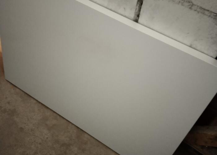 Grajewo ogłoszenia: Sprzedam blat do stołu biały 90/60 cm, w dobrym stanie, gr. 3.8 cm.