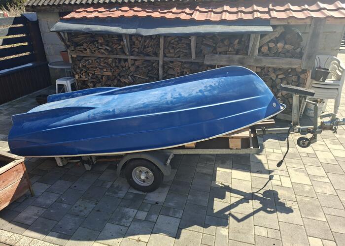 Grajewo ogłoszenia: Na sprzedaz łódka w dobrym stanie :
- łódka 2500 zł(3m)
-z...