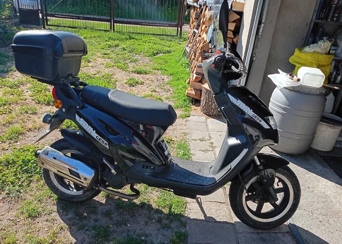 Grajewo ogłoszenia: Sprzedam skuter Explorer Spin 50 .